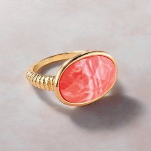 Avon Peachy Keen Cocktail Ring Size 8